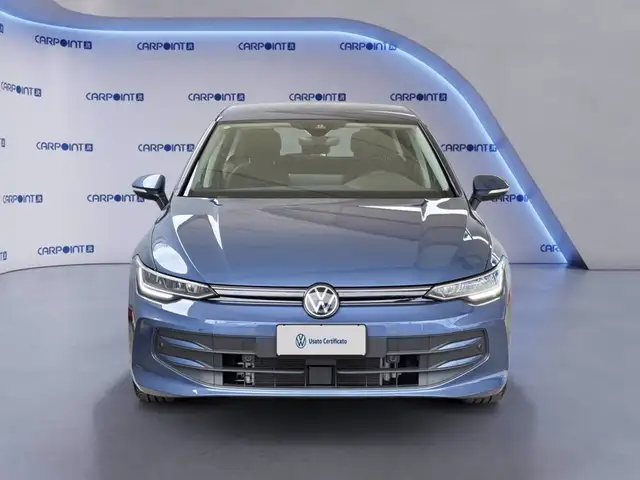 Volkswagen Golf view 3