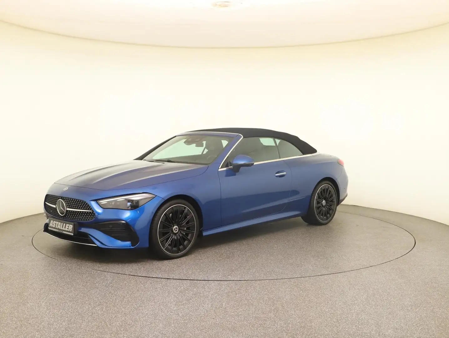 Mercedes-Benz CLE 220 d Cabrio AMG Line 2x  Advanced+Distr+20" Blau - 2