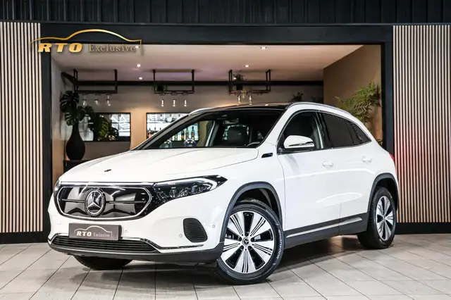 Mercedes-Benz EQA 250 Business Solution Luxury 67 kWh SOH 97% CAMERA PAN