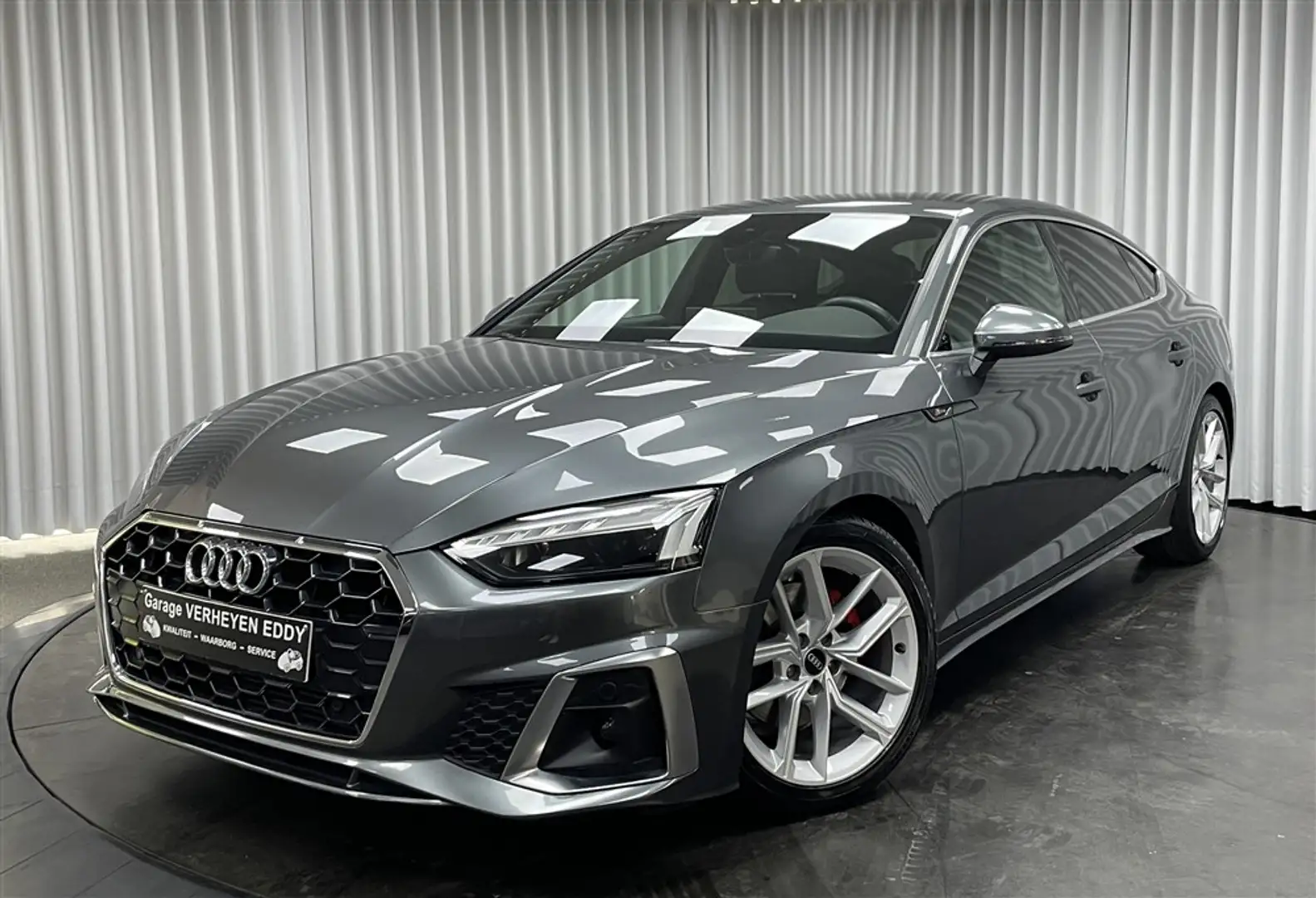 Audi A5 SB 35 TFSI / S-Line / Led / App / Pdc+Cam / DAB Gris - 1