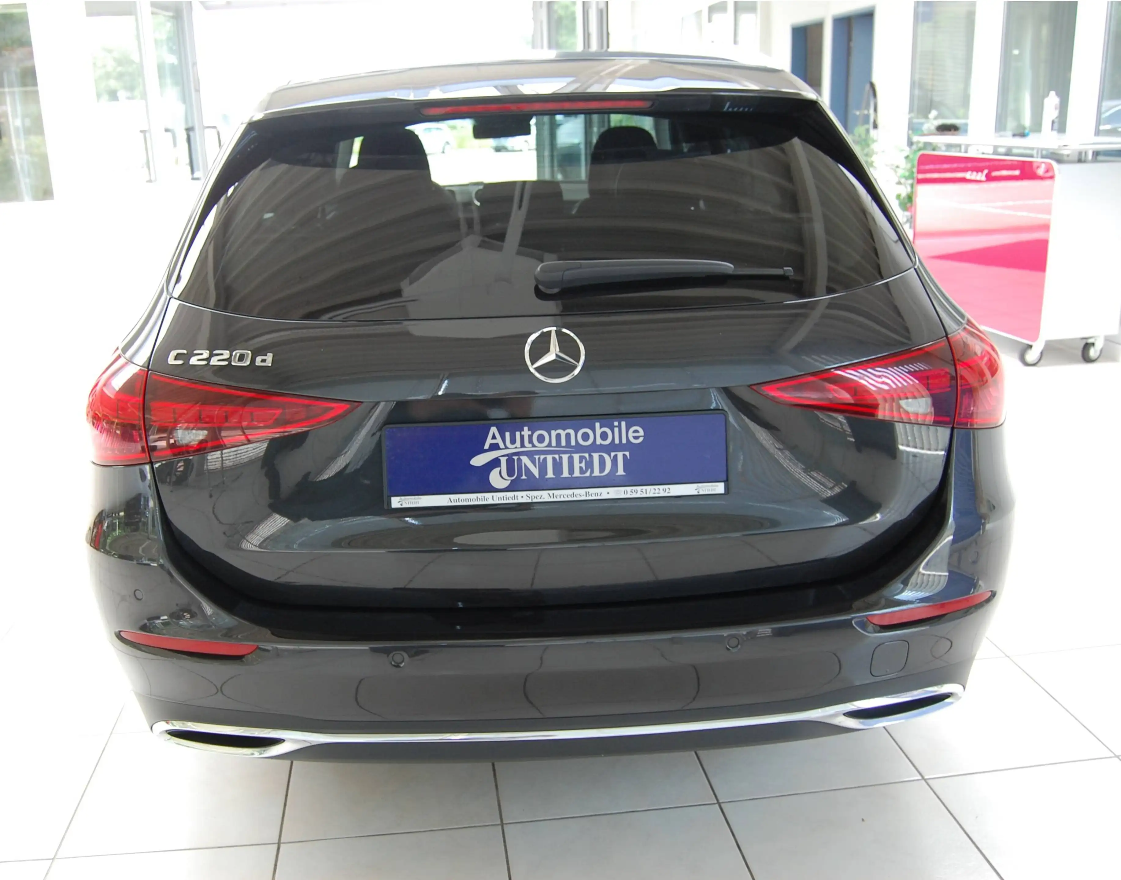 Mercedes-Benz C 220 T d Avantgarde LED. AHK. Kamera . Parktr. Sitzh — photo 5