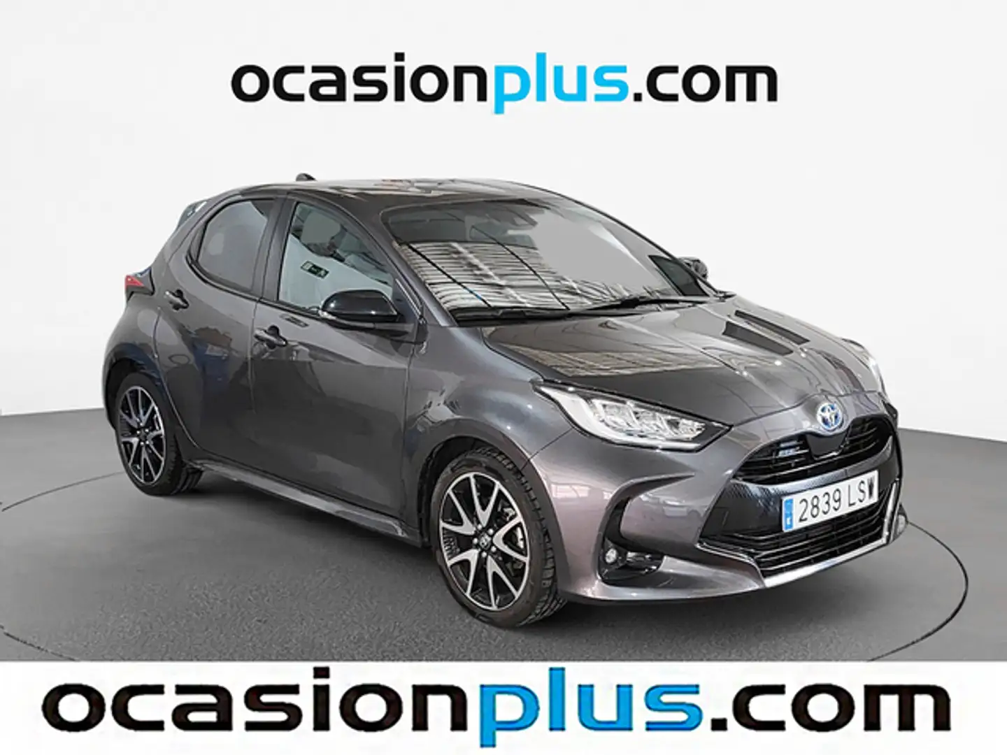 Toyota Yaris 120H 1.5 Style Gris - 2