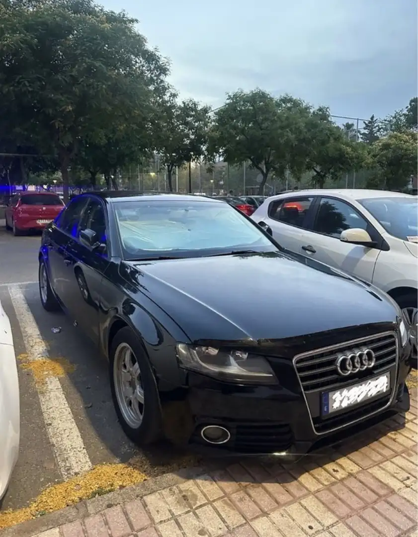 Audi A4 2.0 TDI 143 DPF Ambiente Multitronic A - 1
