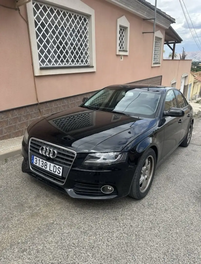 Audi A4 2.0 TDI 143 DPF Ambiente Multitronic A - 2
