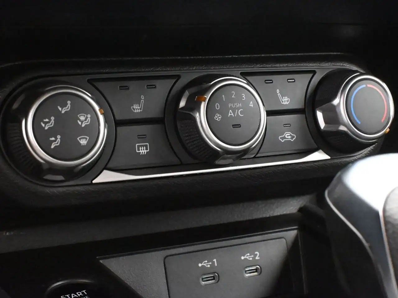 Nissan Kicks снимка Nissan Kicks