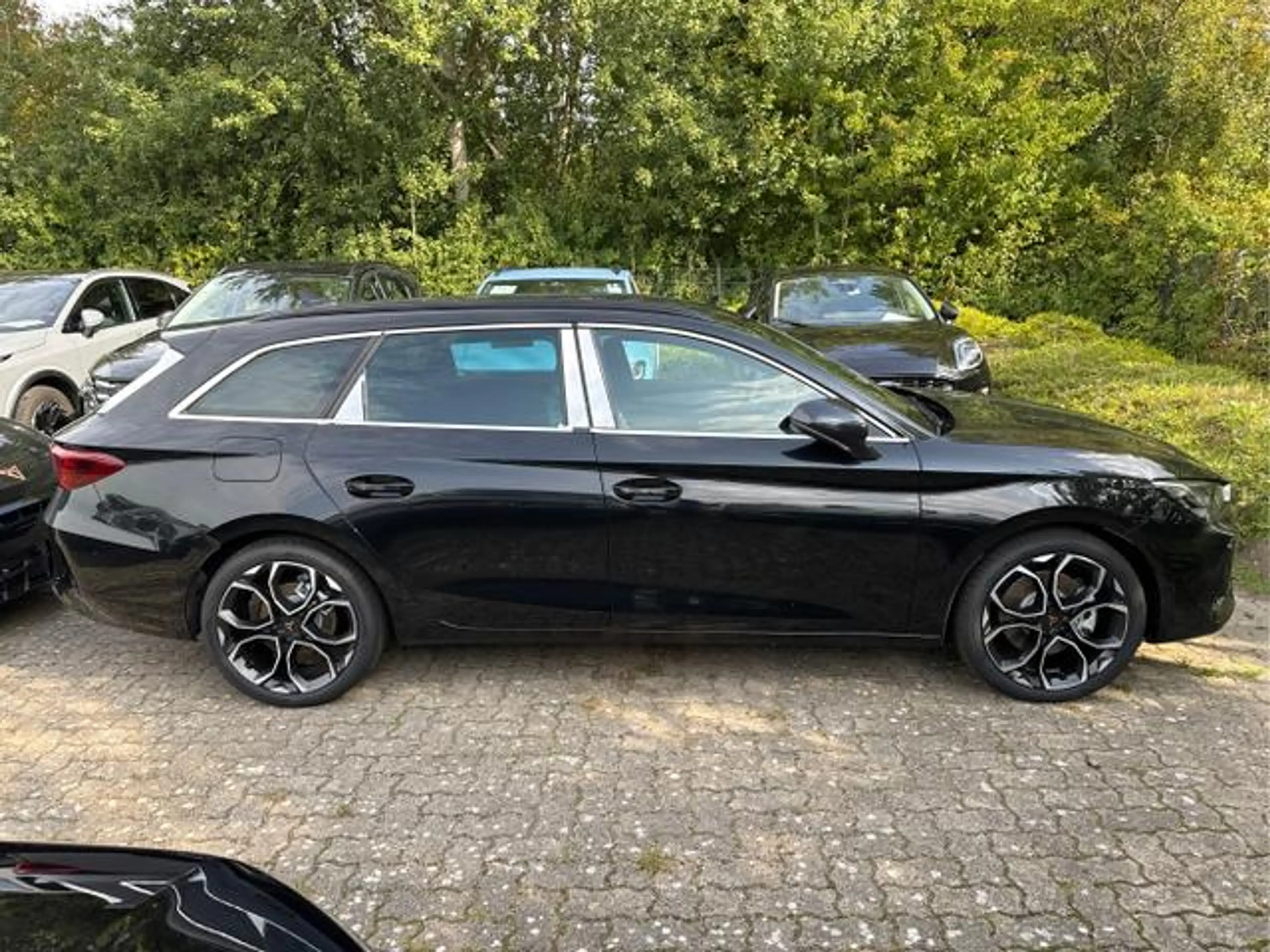 CUPRA Leon Sportstourer ST AHK+NAVI+eHK+KAMERA+ACC+... — photo 5