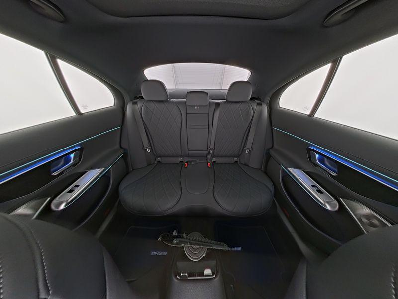 Mercedes-Benz E 400 e 4MATIC AMG Line / Premium/ Panoramadak/ AIRMATIC — photo 5