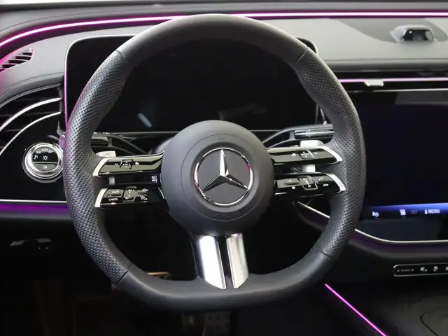 Mercedes-Benz E-Class view 10