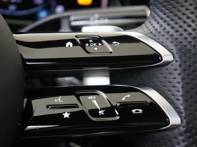 Mercedes-Benz E-Class view 13