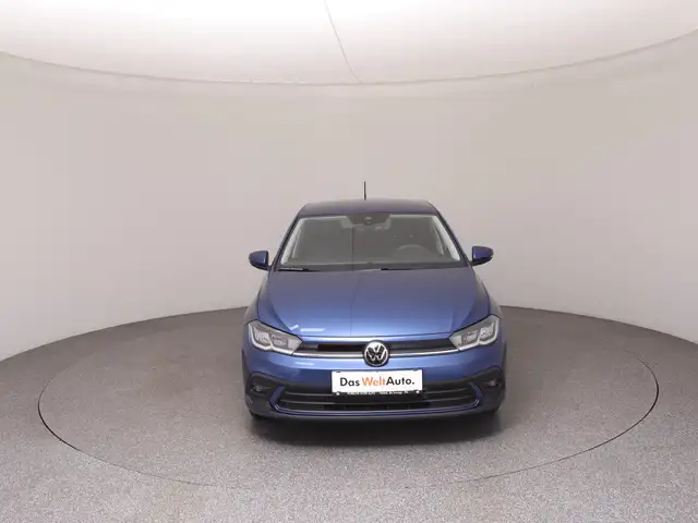 Volkswagen Polo view 3