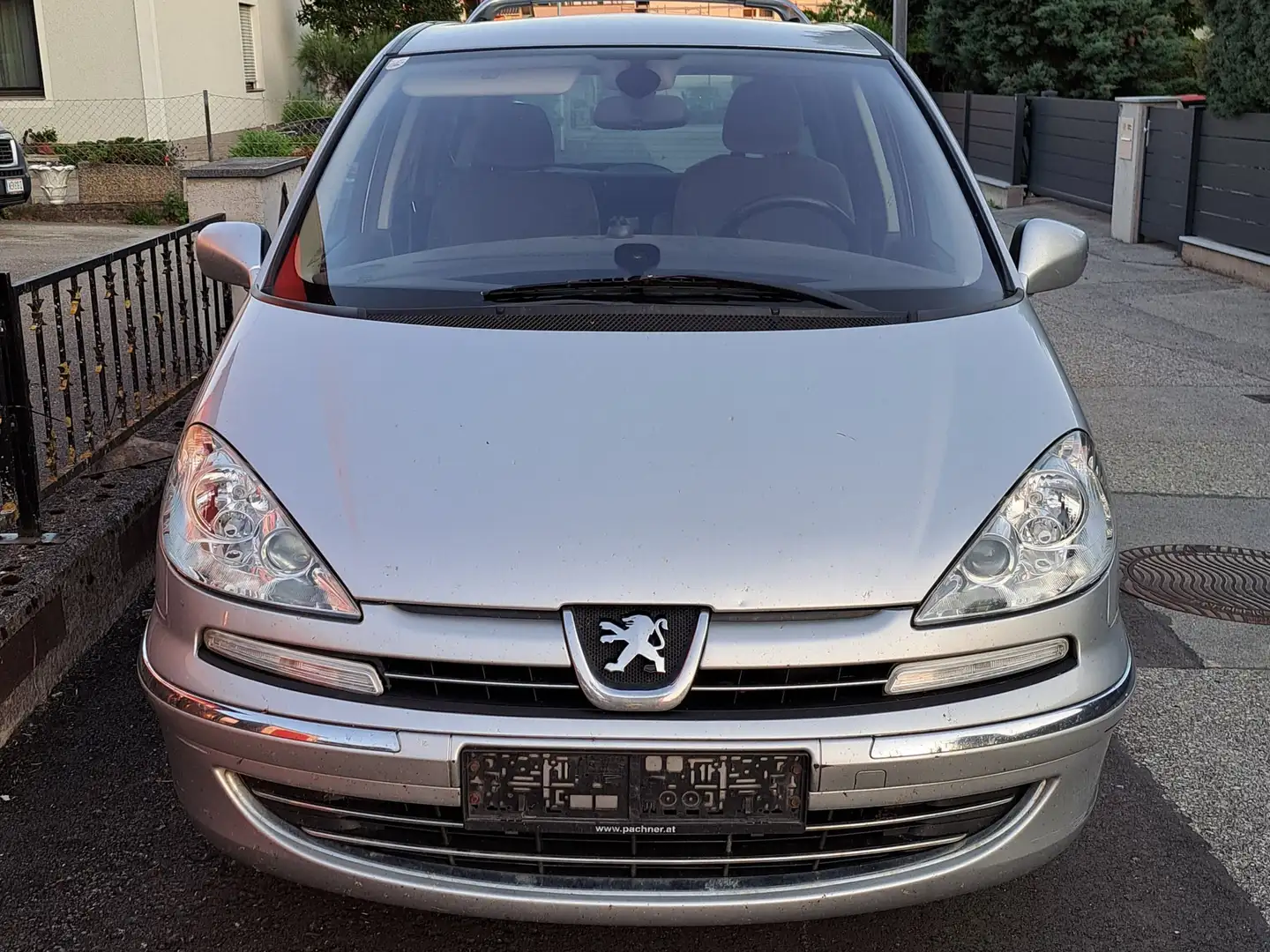Peugeot 807 807 2,0 HDi 140 FAP Edition Plus Edition Plus - 2