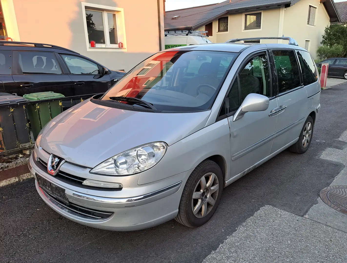 Peugeot 807 807 2,0 HDi 140 FAP Edition Plus Edition Plus - 1