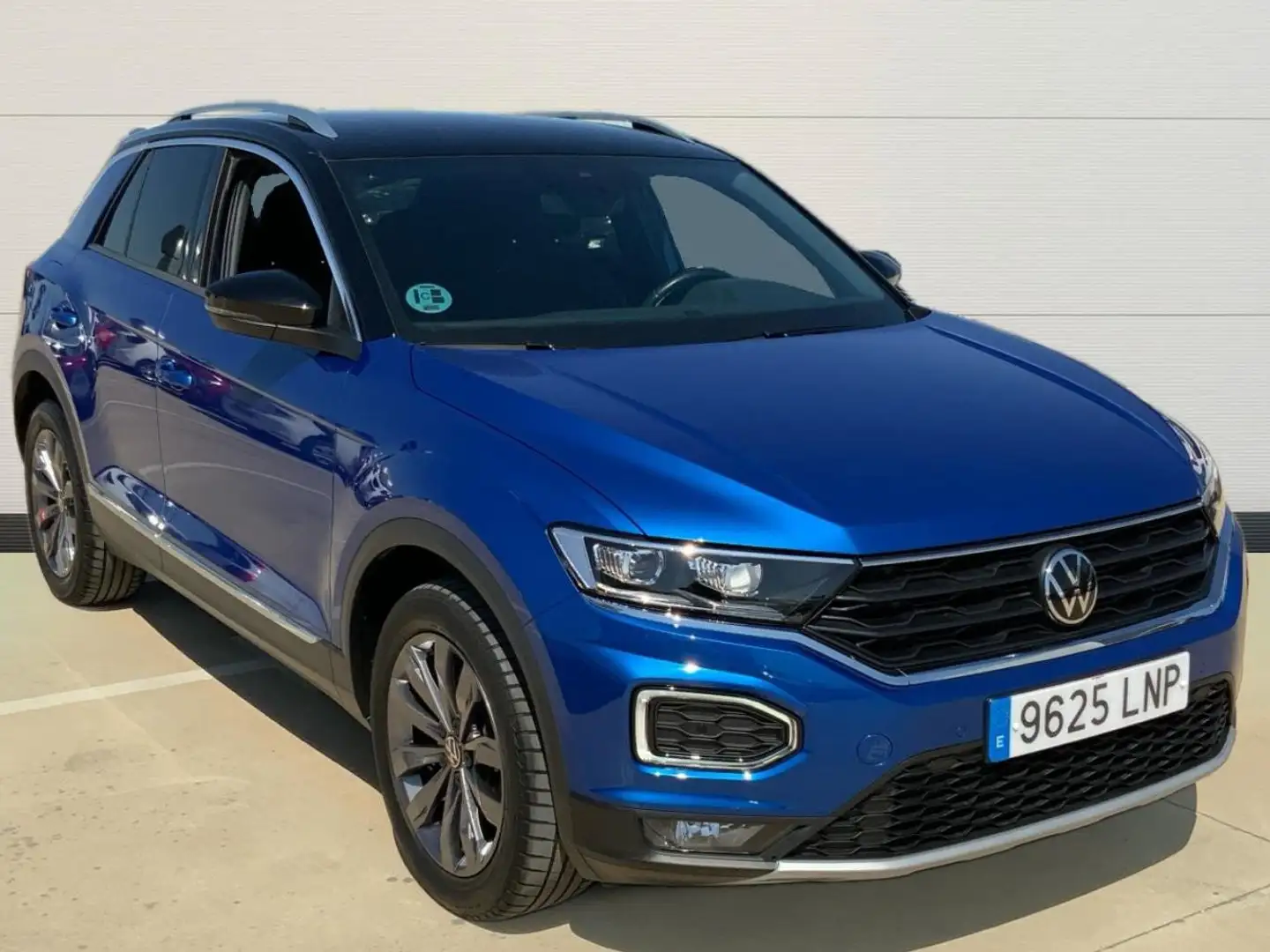 Volkswagen T-Roc 1.5 TSI Sport Bleu - 1