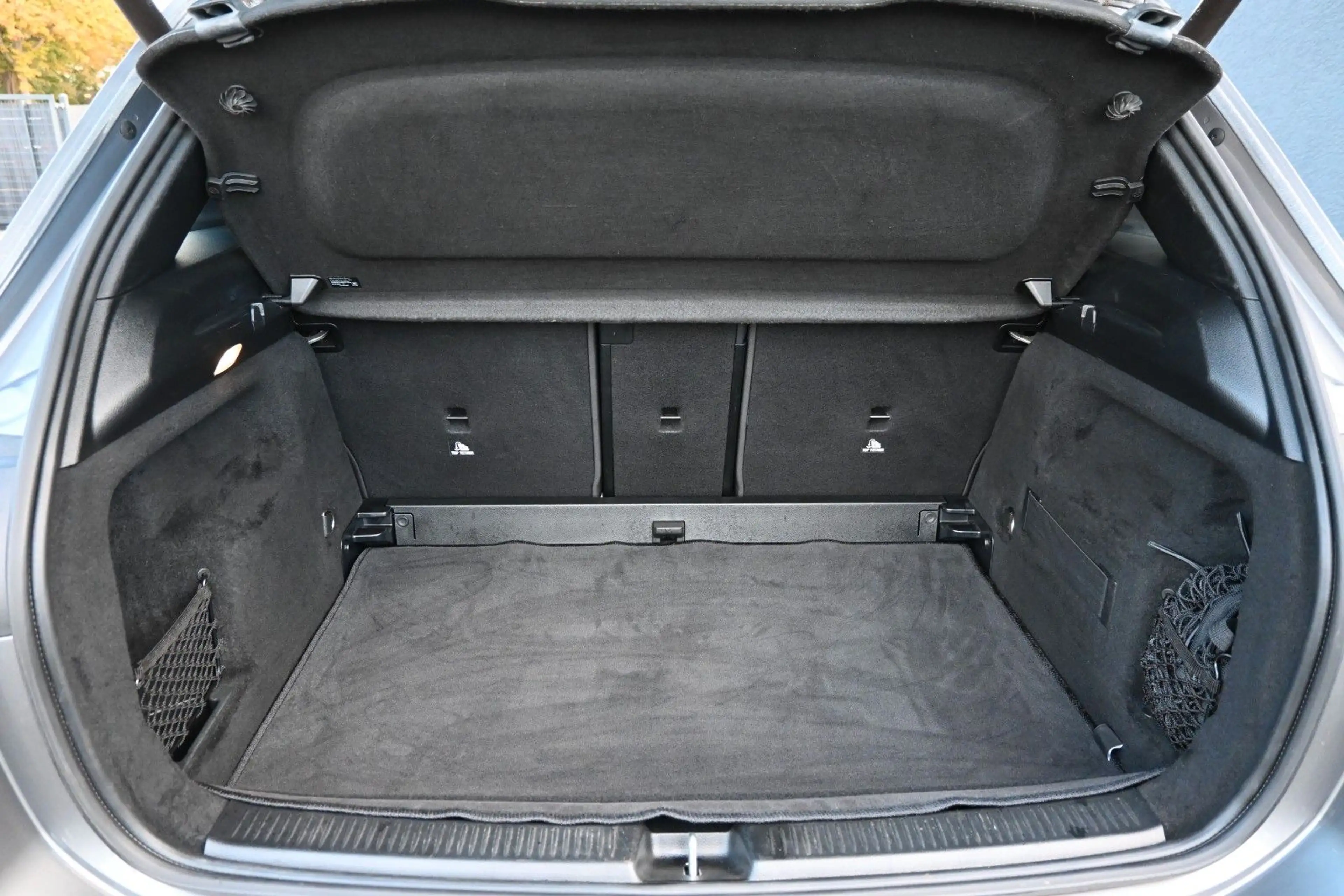 Mercedes-Benz B 200 Business Night-Paket Navi Leder RFK LED — photo 18