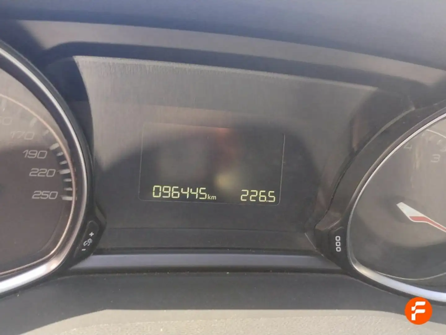 Peugeot 308 5p Allure 1.2 PureTech 81KW (110CV) S&S Amarillo - 2
