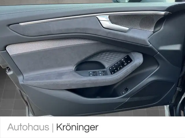 Audi A6 view 8