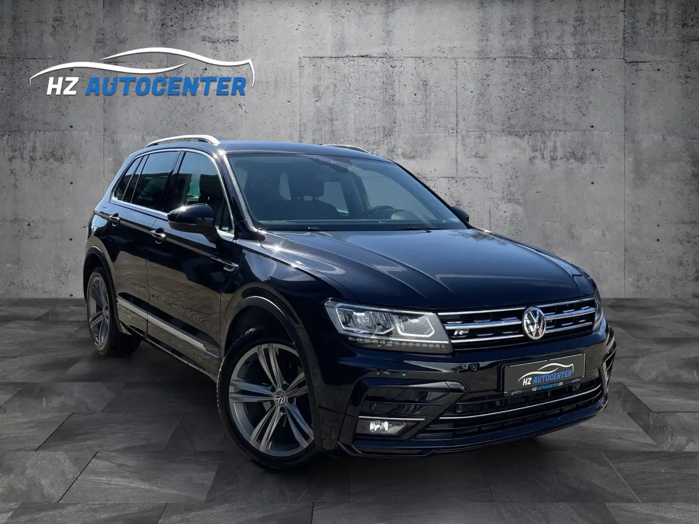 Volkswagen Tiguan BMT 2.0 TDI DSG R-LINE*DIGITAL*APPLE*ACC Schwarz - 1