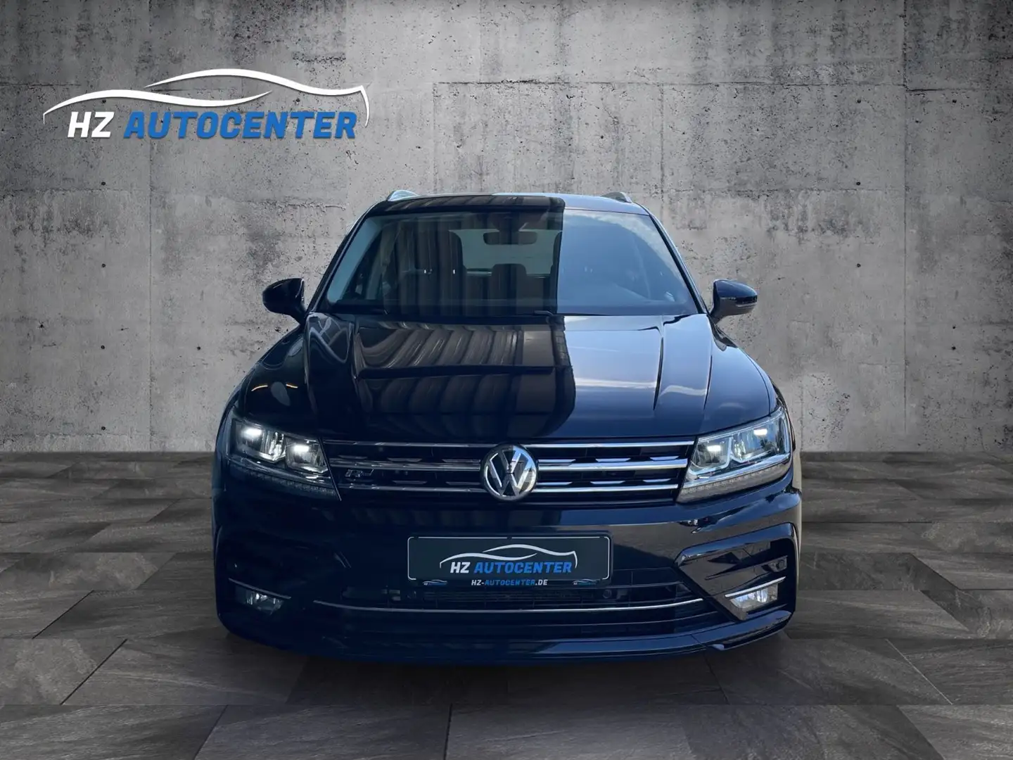 Volkswagen Tiguan BMT 2.0 TDI DSG R-LINE*DIGITAL*APPLE*ACC Schwarz - 2