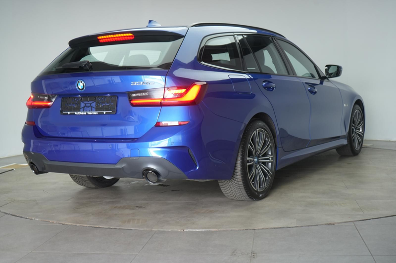 BMW 330 e Touring M Sport AHK/Alcantara/LED/Navi — photo 4