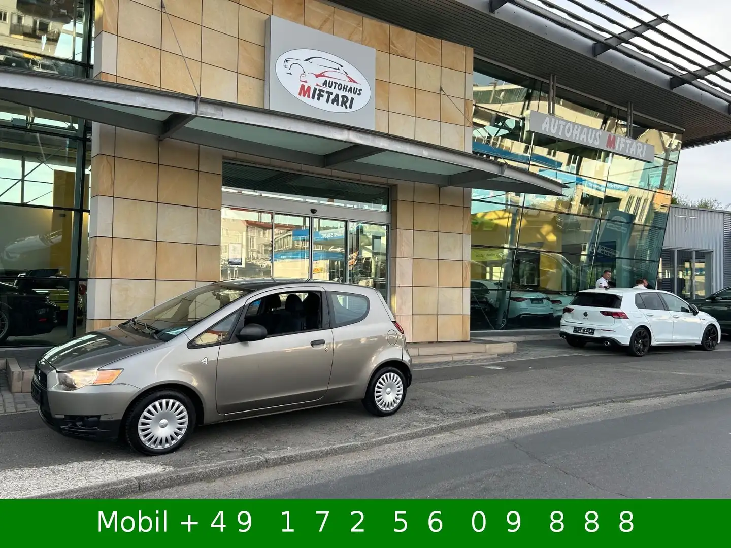 Mitsubishi Colt Lim. 3-trg. ClearTec Inform Klima ZV 8 fach Šedá - 2