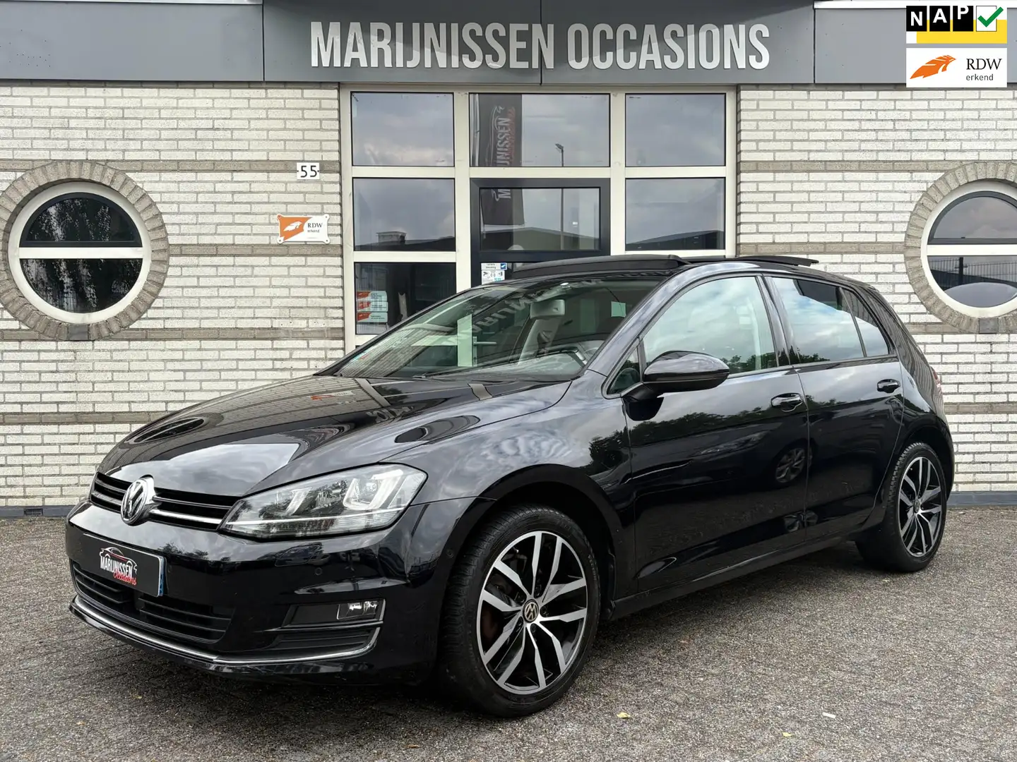 Volkswagen Golf 1.4 TSI ACT Highline |Full Option| Zwart - 1