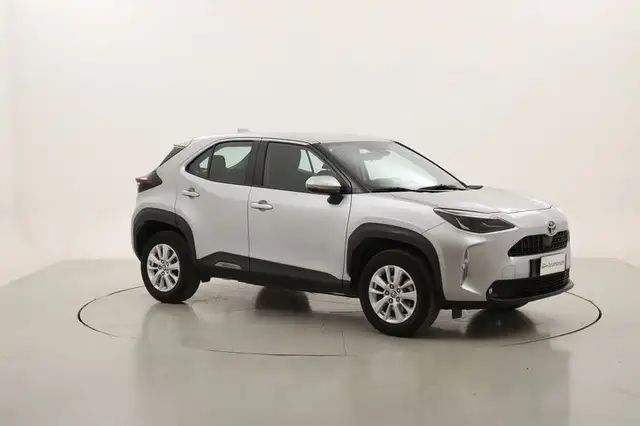 Toyota Yaris Cross view 7