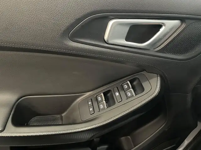 DR Automobiles DR4 view 27