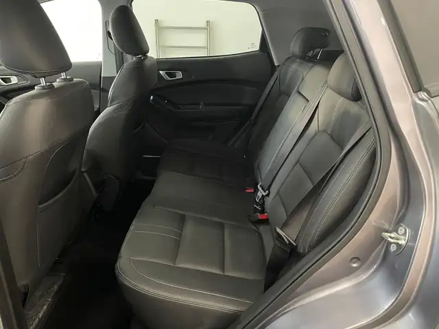 DR Automobiles DR4 view 11