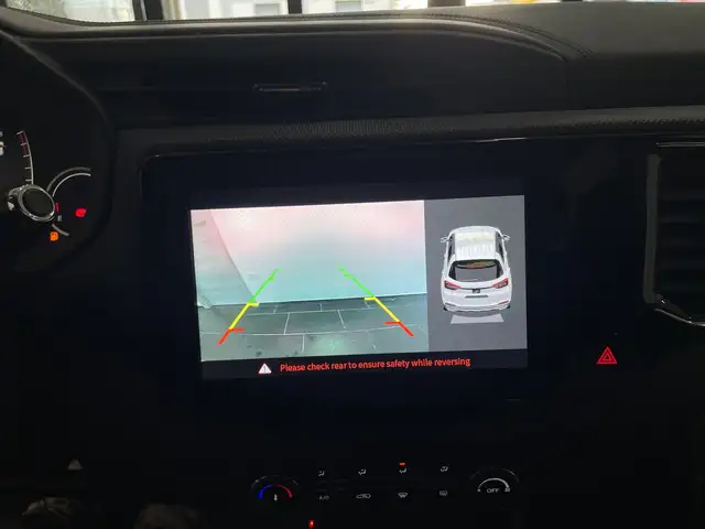 DR Automobiles DR4 view 15