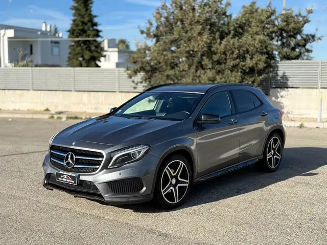 Mercedes-Benz GLA 200 d Premium 4matic auto