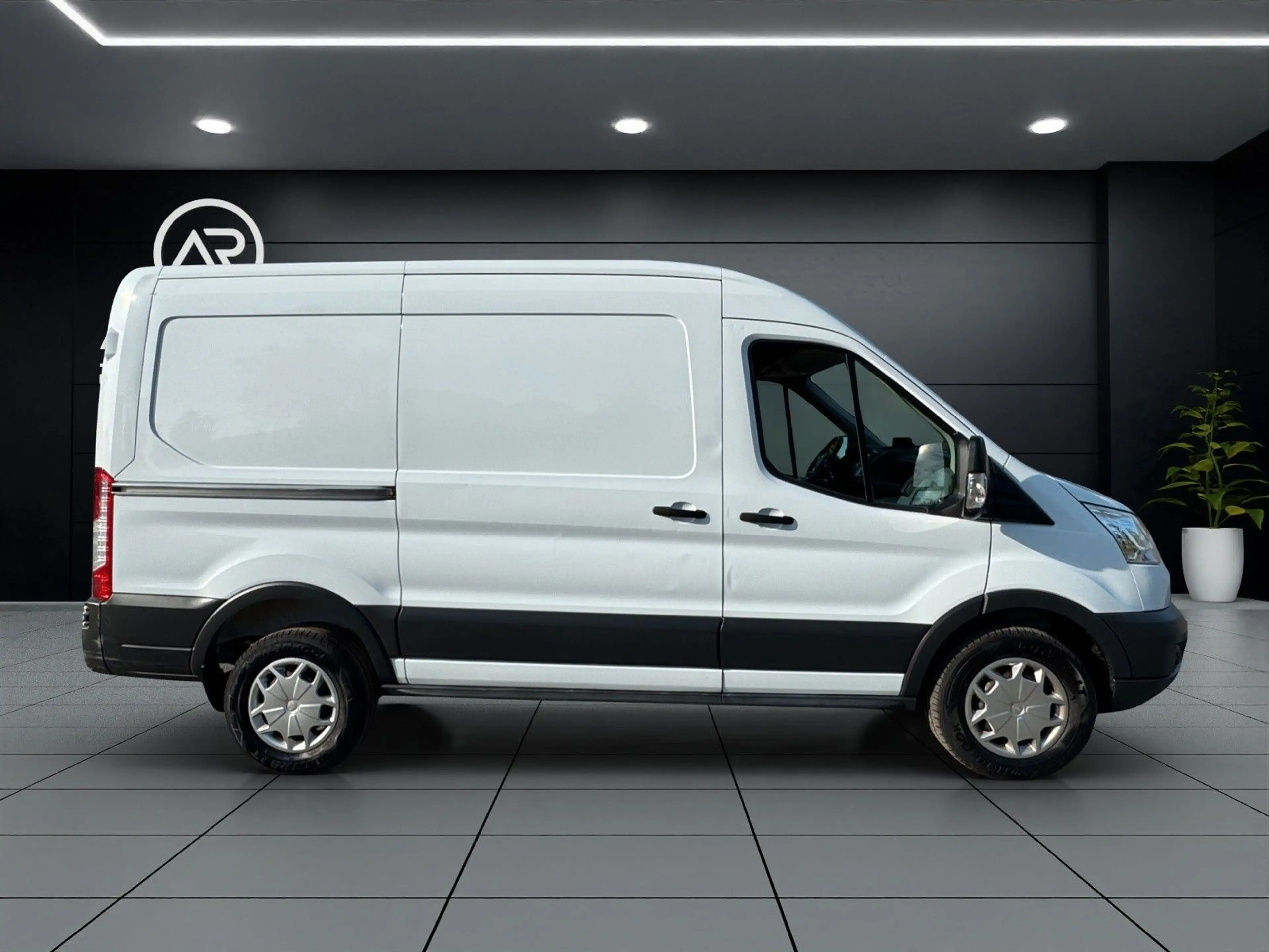 Ford Transit Kasten 350 L2-H2*KLIMA*KAMERA*AHK* — photo 2