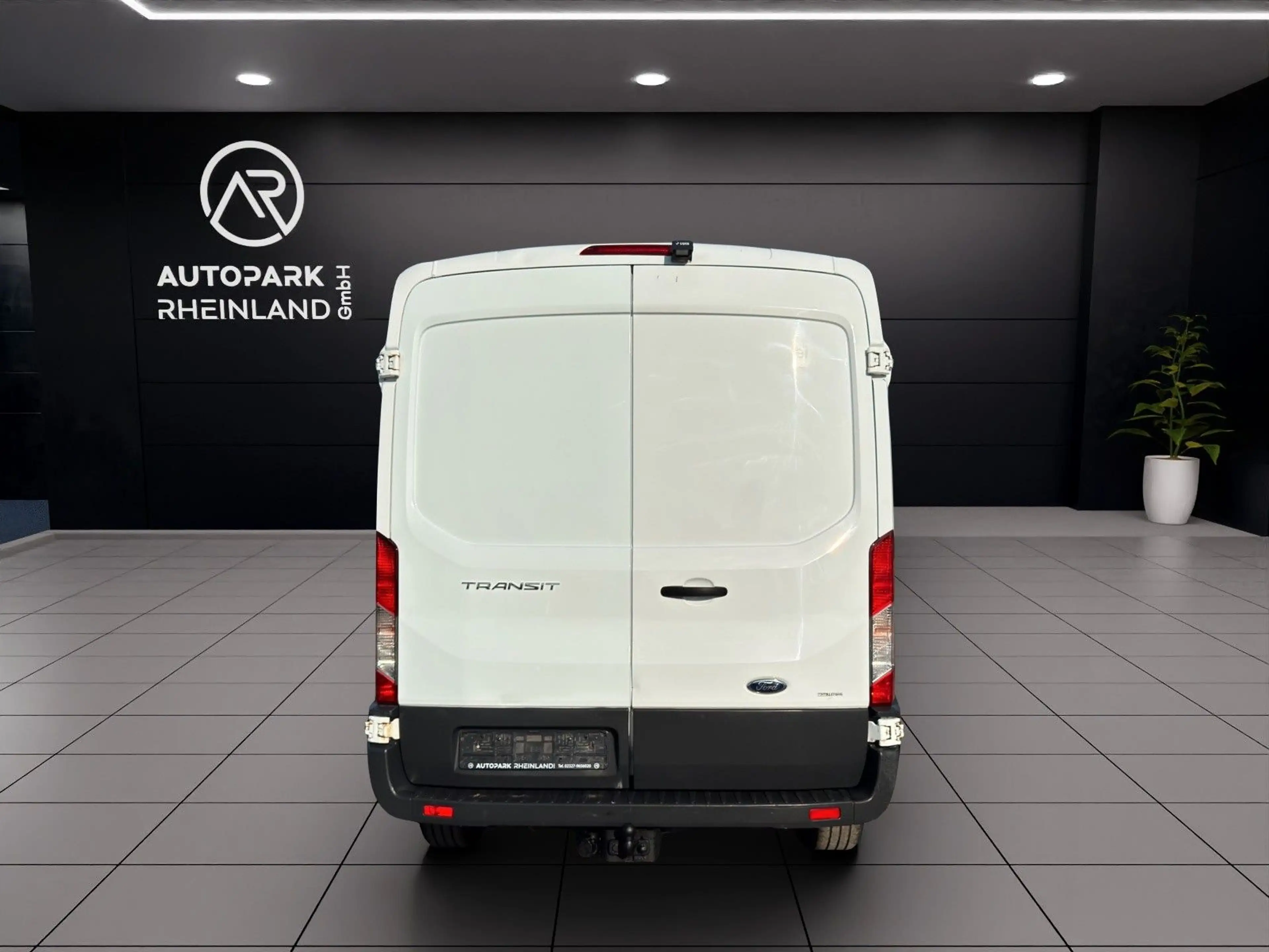 Ford Transit Kasten 350 L2-H2*KLIMA*KAMERA*AHK* — photo 7