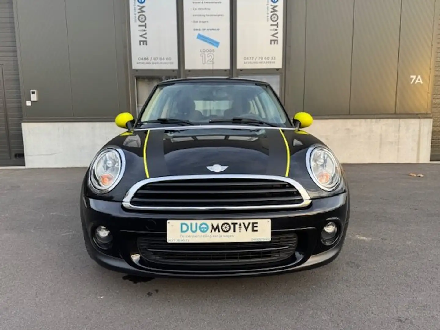 MINI One Brick Lane, Airco, Navi, Alu Velgen,... 8495€ Noir - 2