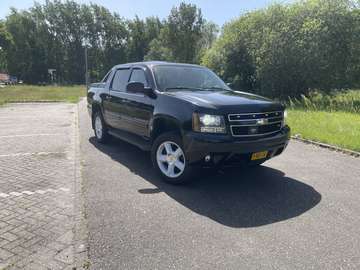 V8 4x4 met LPG Goed onderhoude