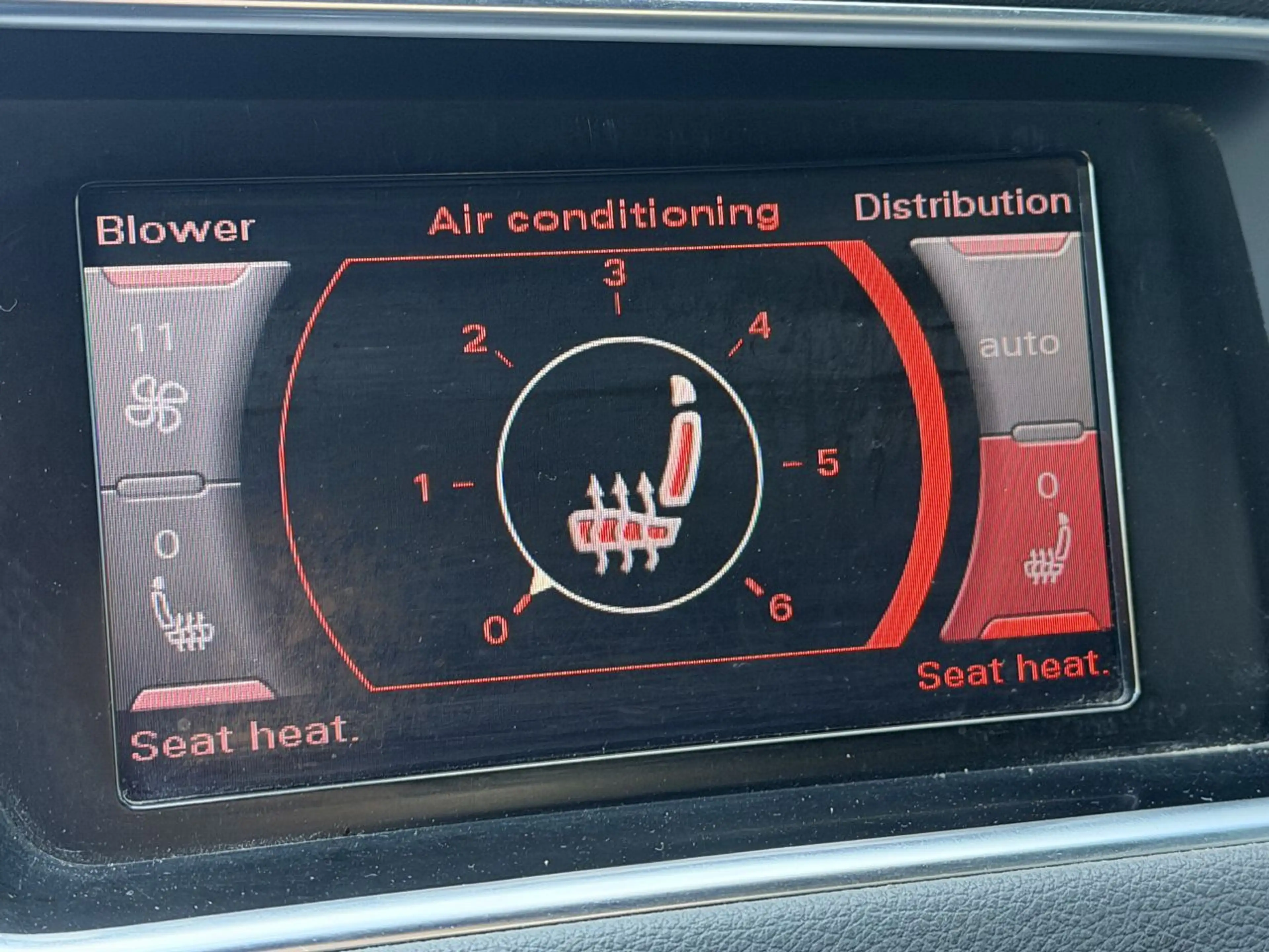 Audi Q5 2.0 TDI Quattro S-Line PDC — photo 10
