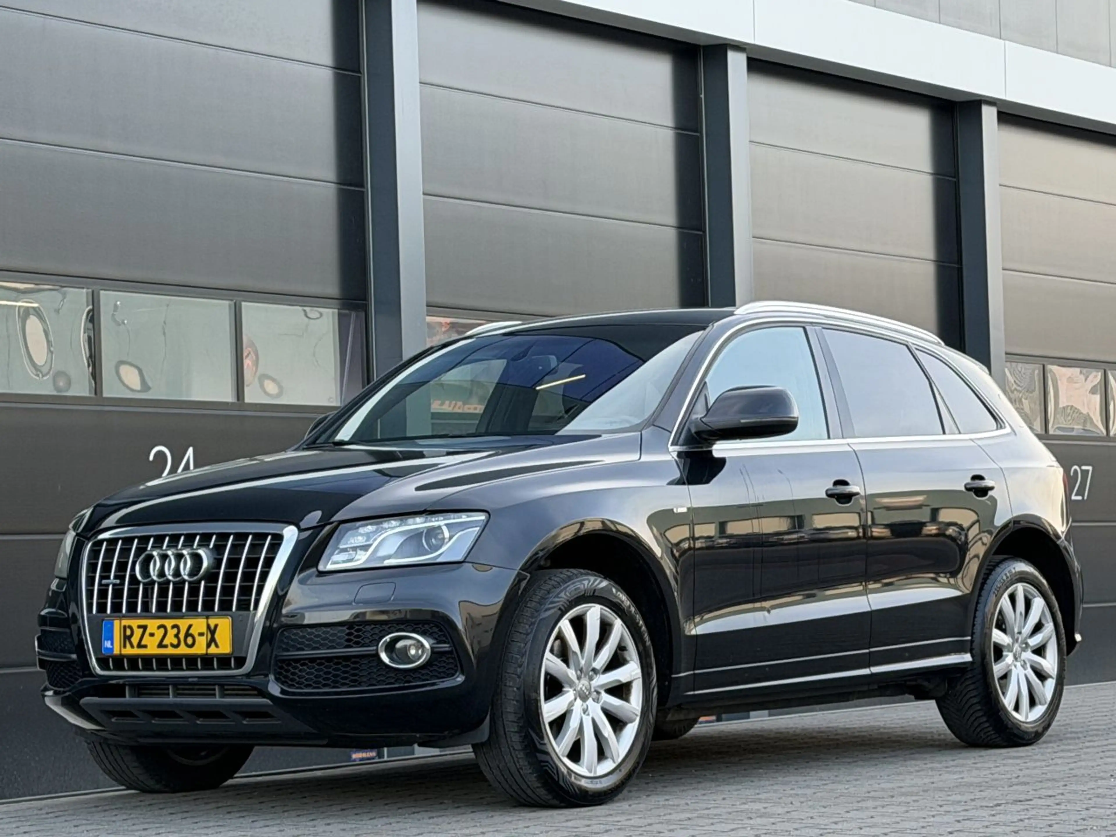 Audi Q5 2.0 TDI Quattro S-Line PDC