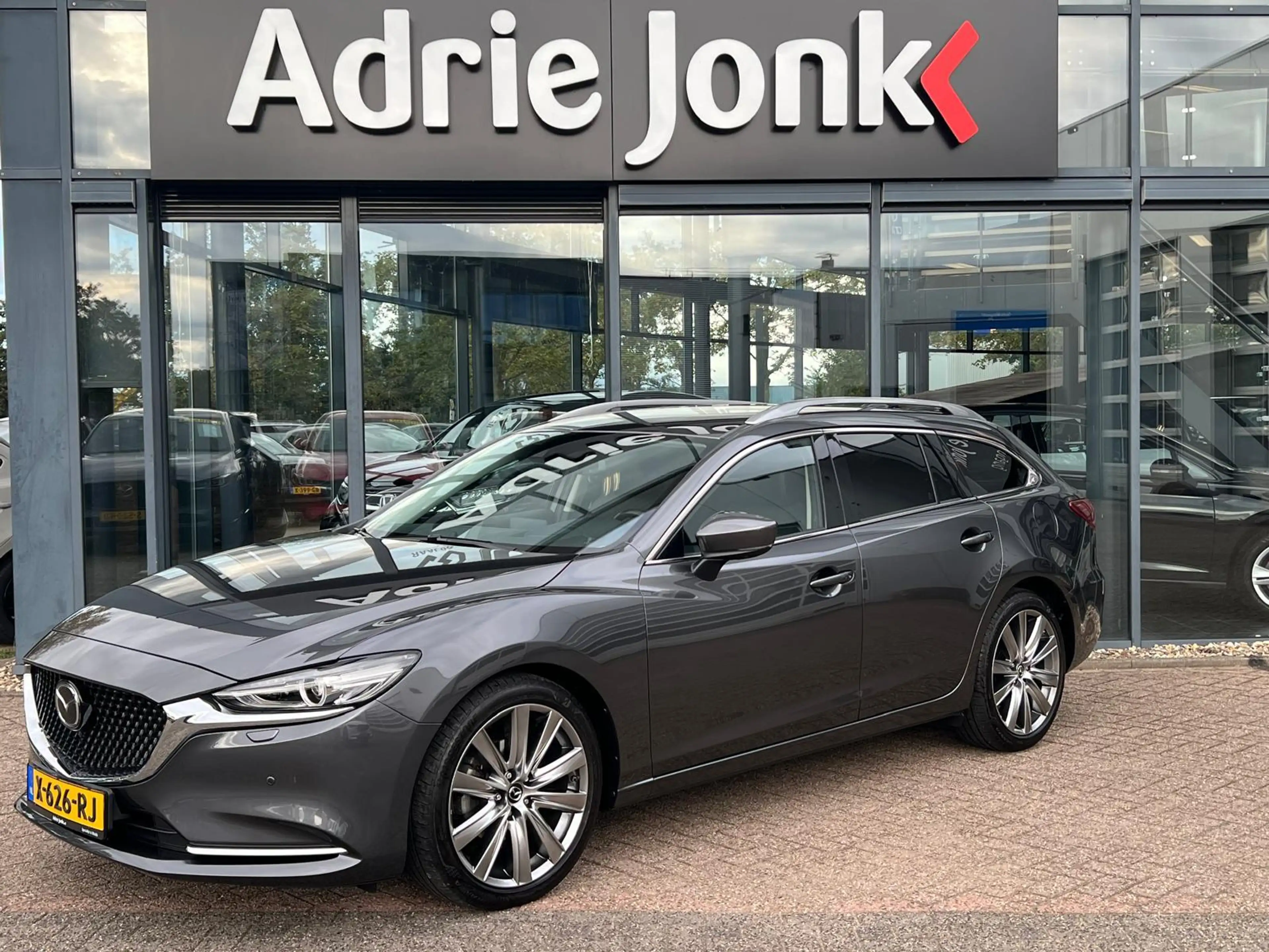 Mazda 6 Sportbreak 2.0 SkyActiv-G 165 Exclusive-Line + Com — photo 3