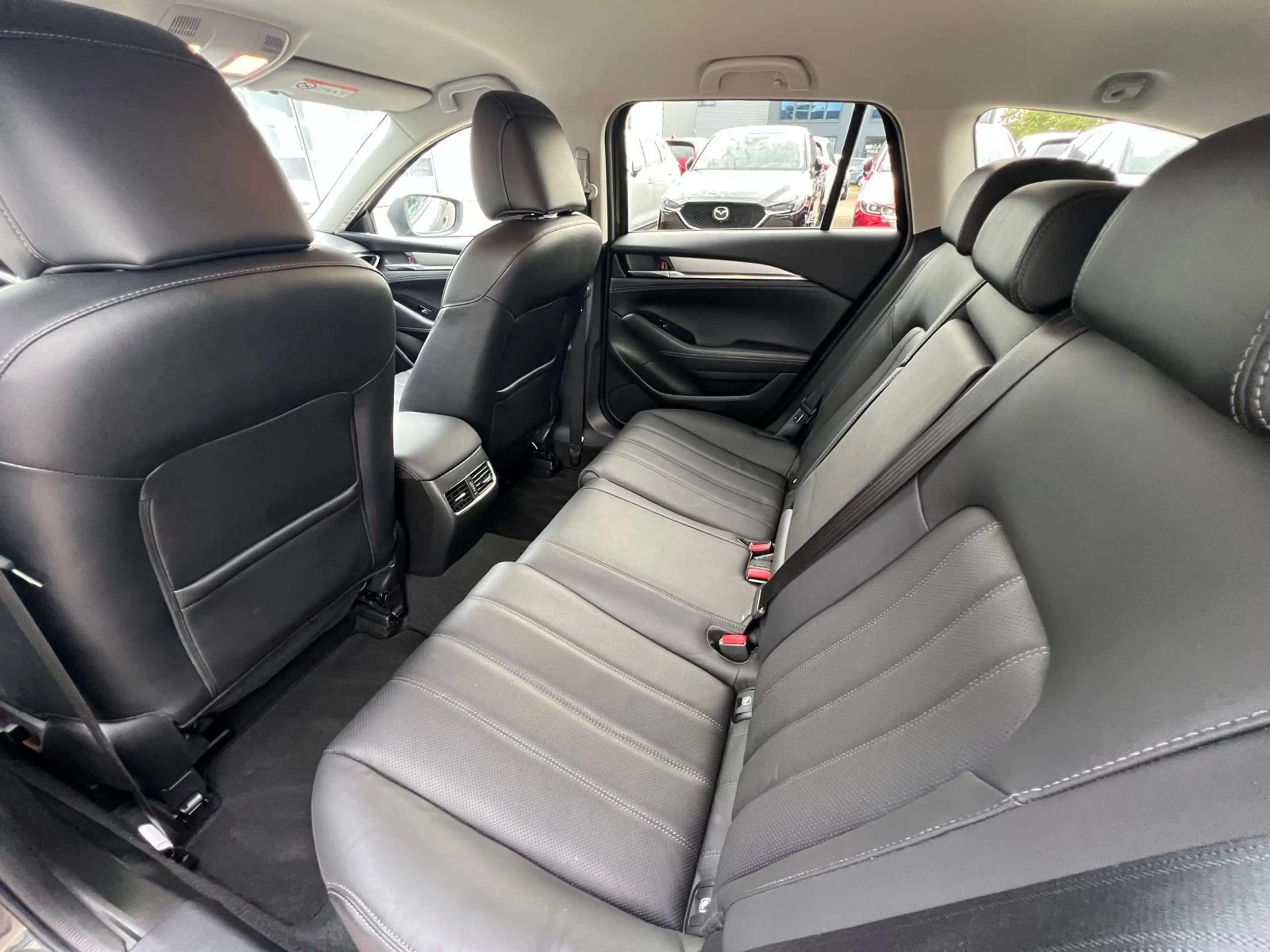 Mazda 6 Sportbreak 2.0 SkyActiv-G 165 Exclusive-Line + Com — photo 15