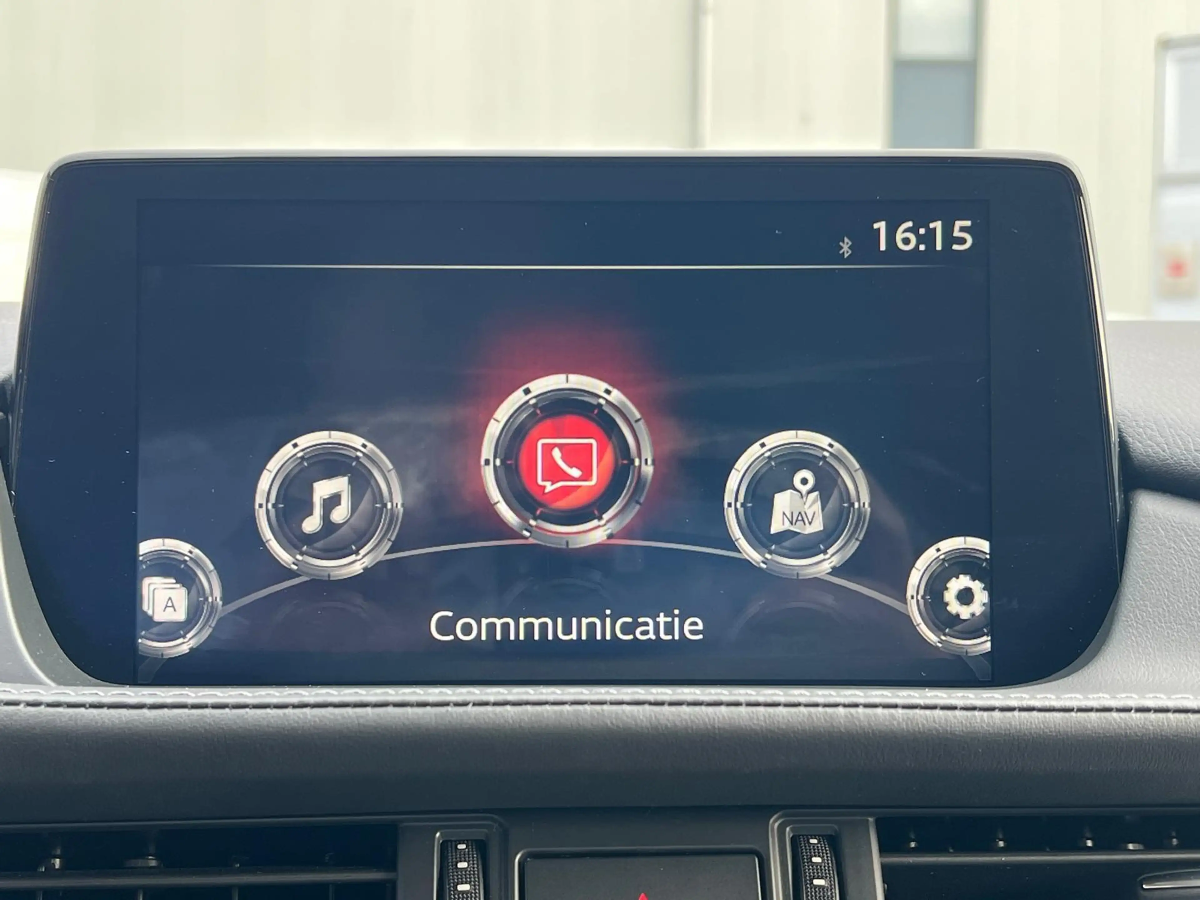 Mazda 6 Sportbreak 2.0 SkyActiv-G 165 Exclusive-Line + Com — photo 31