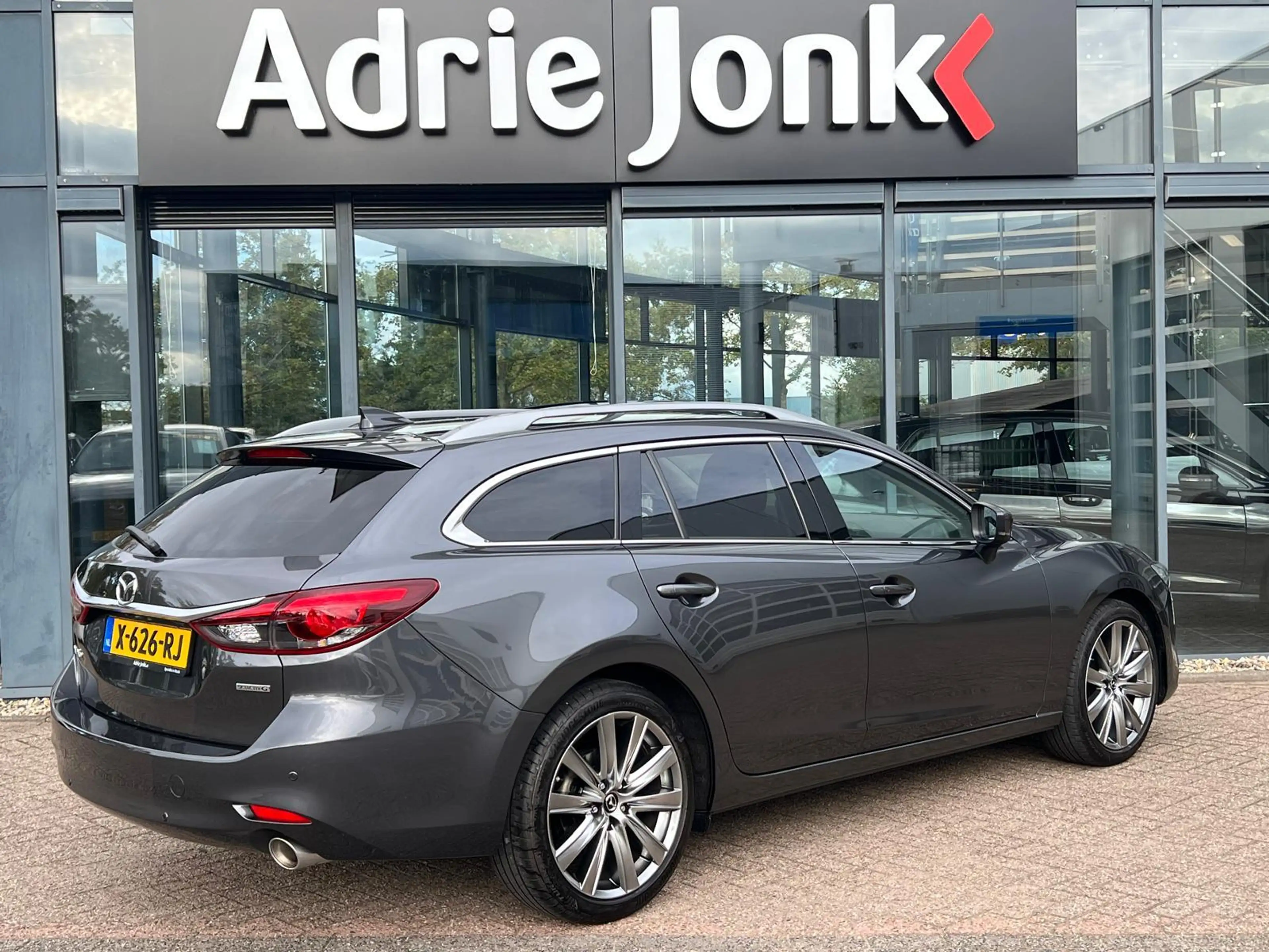 Mazda 6 Sportbreak 2.0 SkyActiv-G 165 Exclusive-Line + Com — photo 8