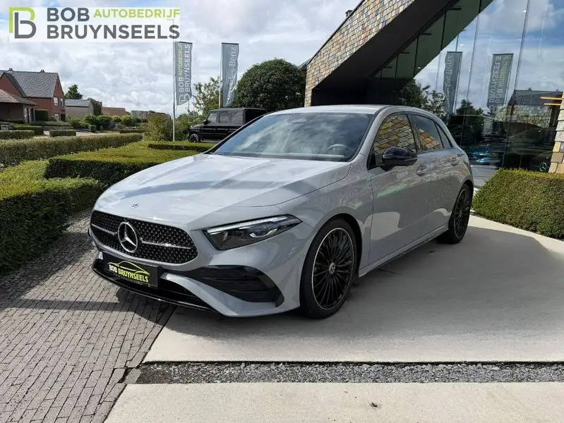 MERCEDES-BENZ Clasa A