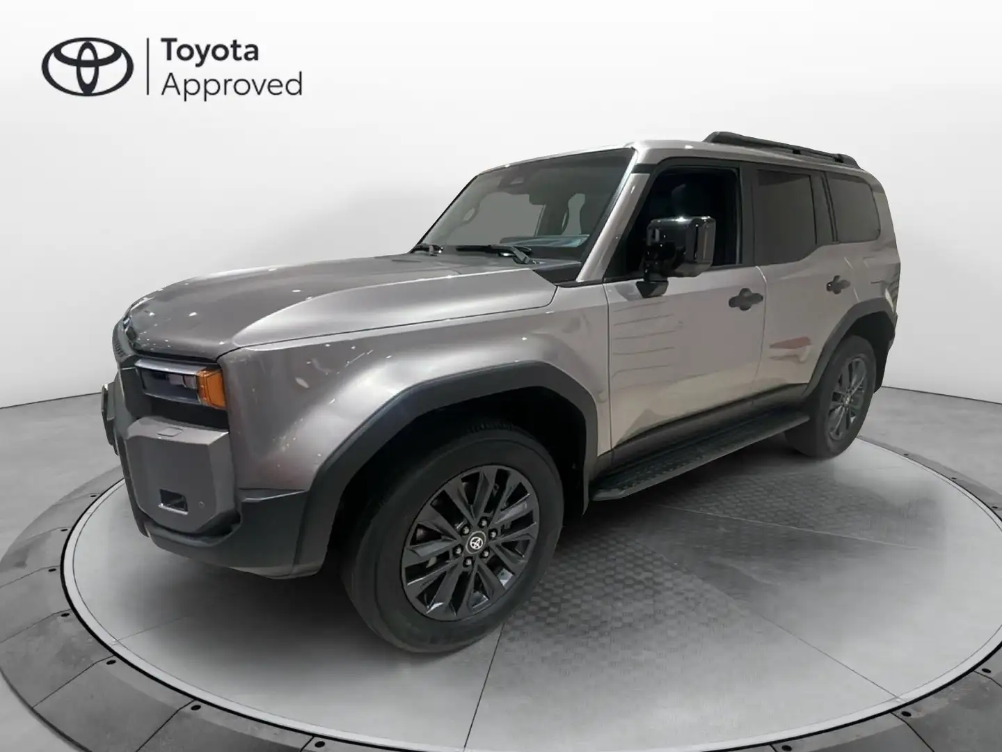 Toyota Land Cruiser Prado Land Cruiser 2.8 D4D A/T AWD Lounge Beige - 1