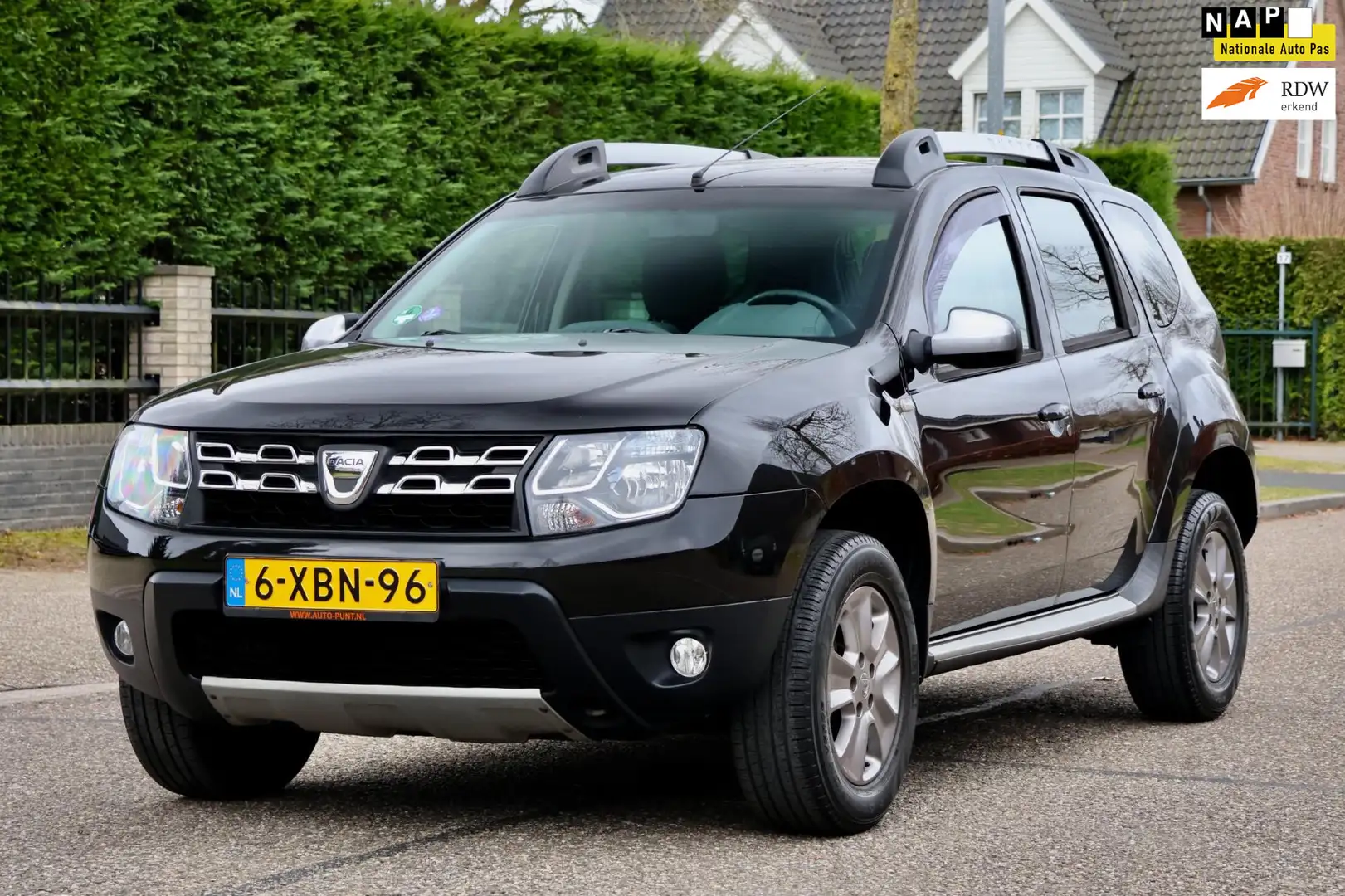 Dacia Duster 1.2 TCe 4x2 Prestige | NAVI | AIRCO | CRUISE | TRE Zwart - 1