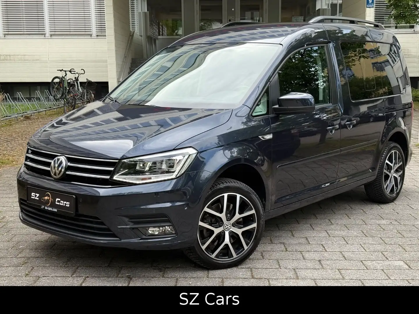 Volkswagen Caddy 1,4TSI Comfortline BMT*DSG*LEDER*ACC* Blau - 1
