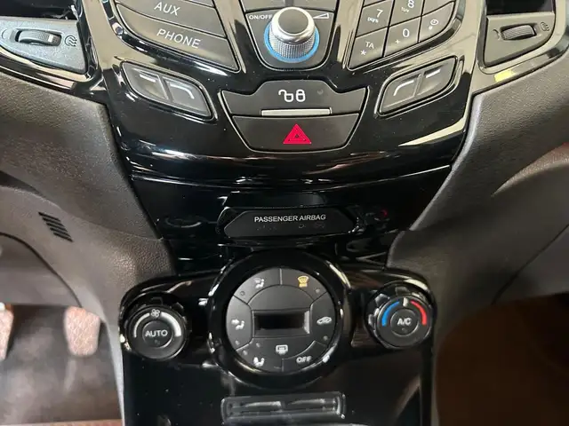 Ford Fiesta view 12