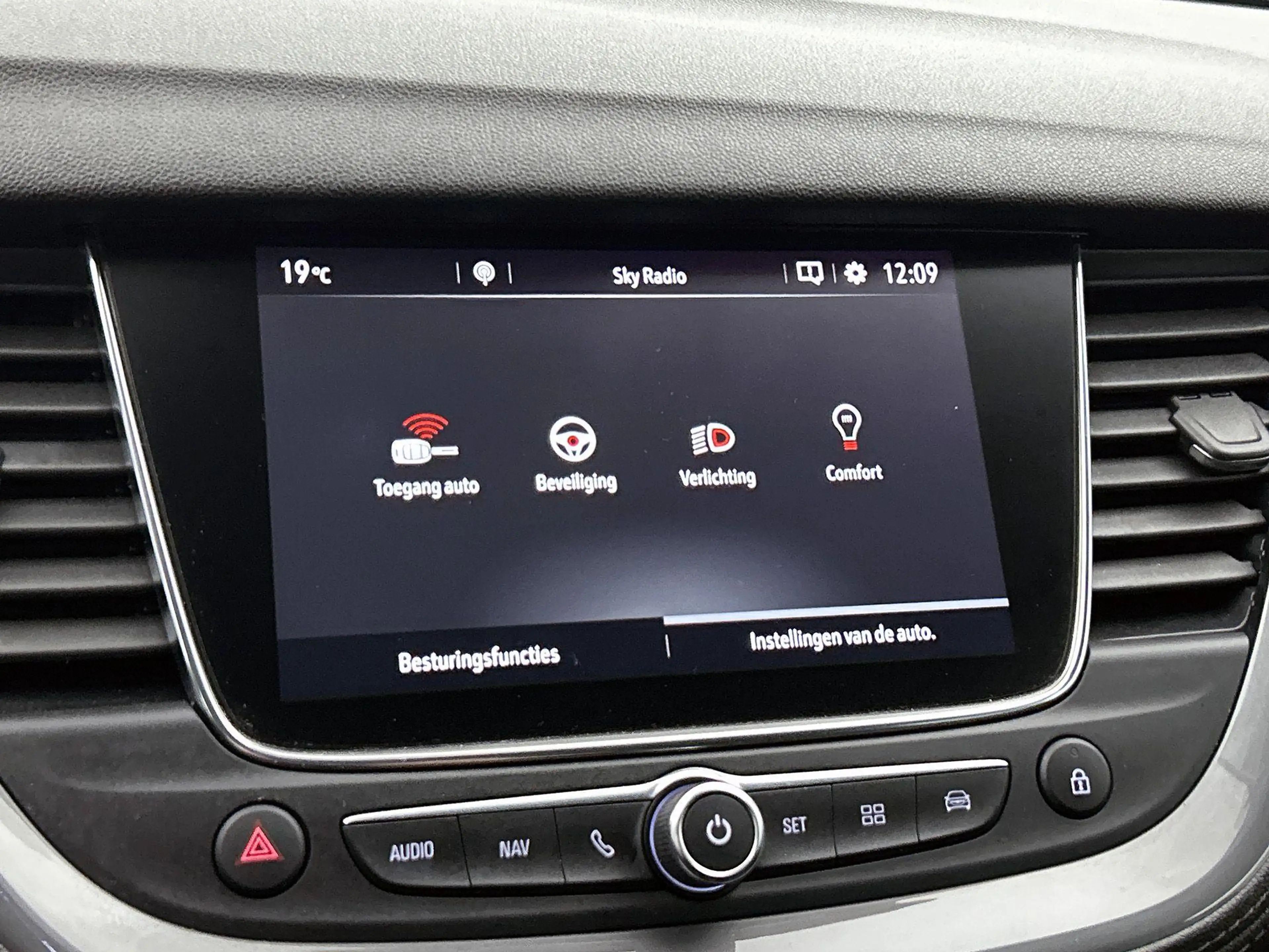 Opel Grandland X 1.2 Turbo Business Elegance | Trekhaak | Camera | — photo 13