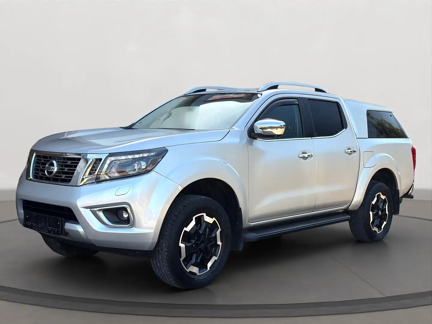 Nissan Navara N-Connecta Double Cab 4x4 Navi 360* Kamera CarPlay Silber - 1