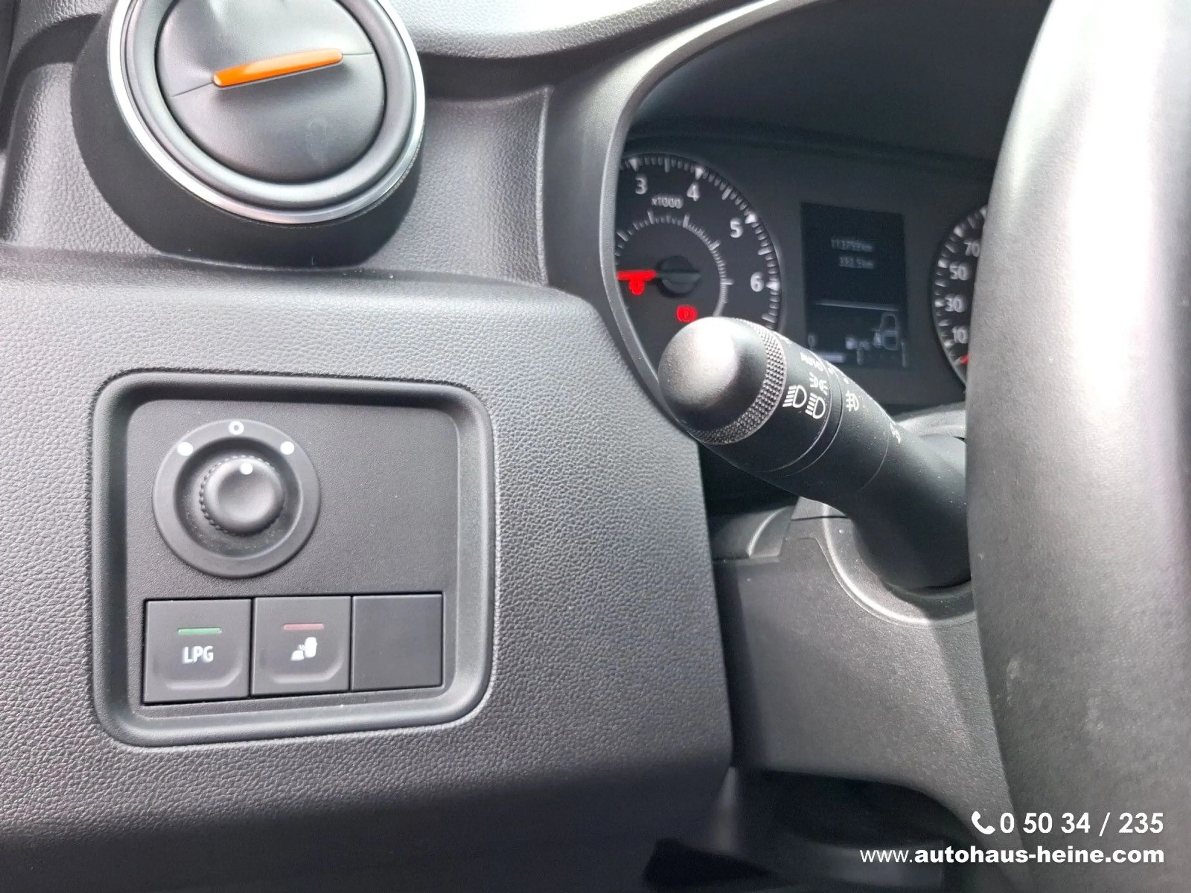 Dacia Duster II Extreme LPG|AHK|LED|Navi|R-Kamera|PDC — photo 13