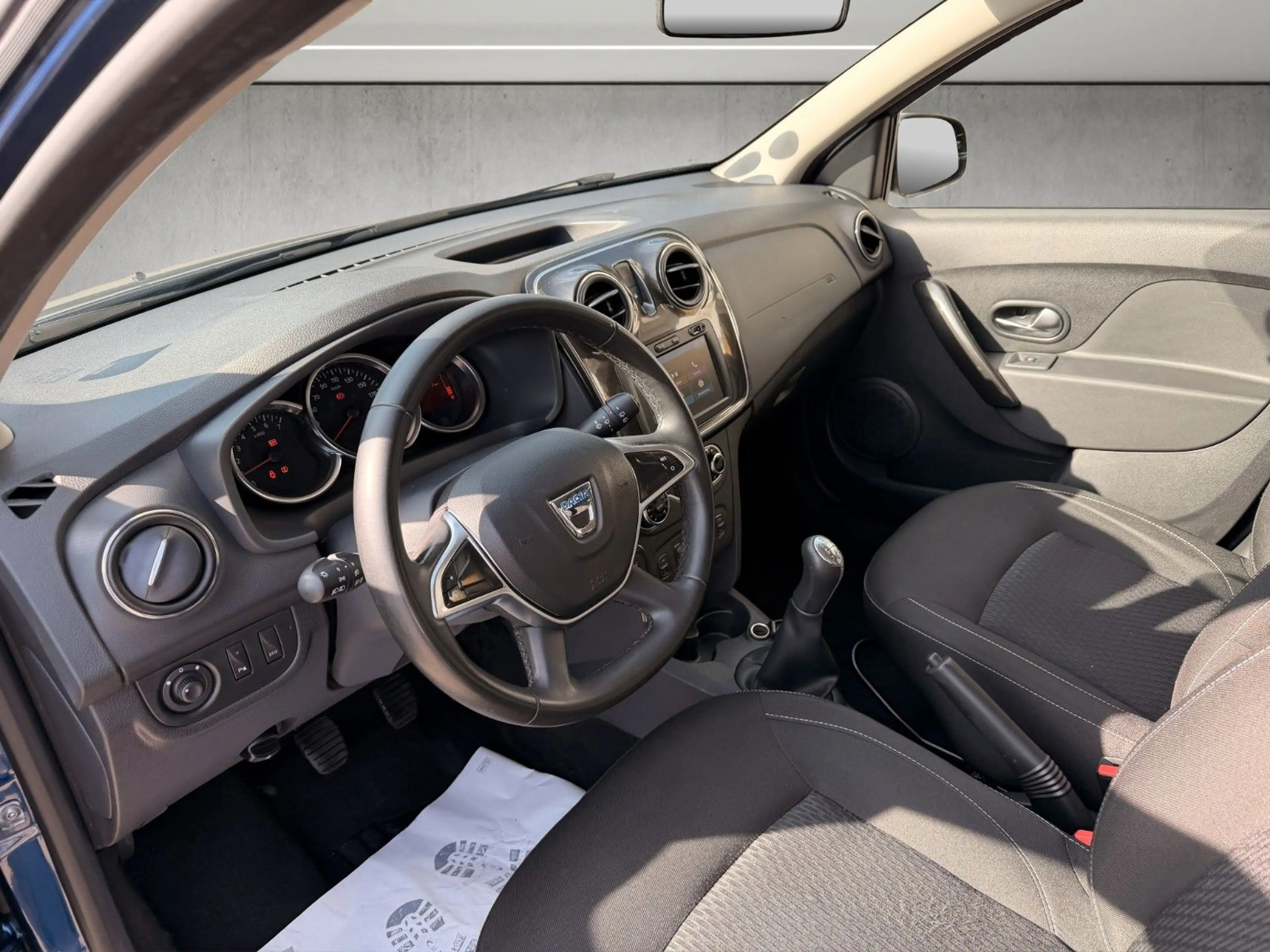 Dacia Logan MCV II Kombi Comfort*Klima*Navi — photo 6