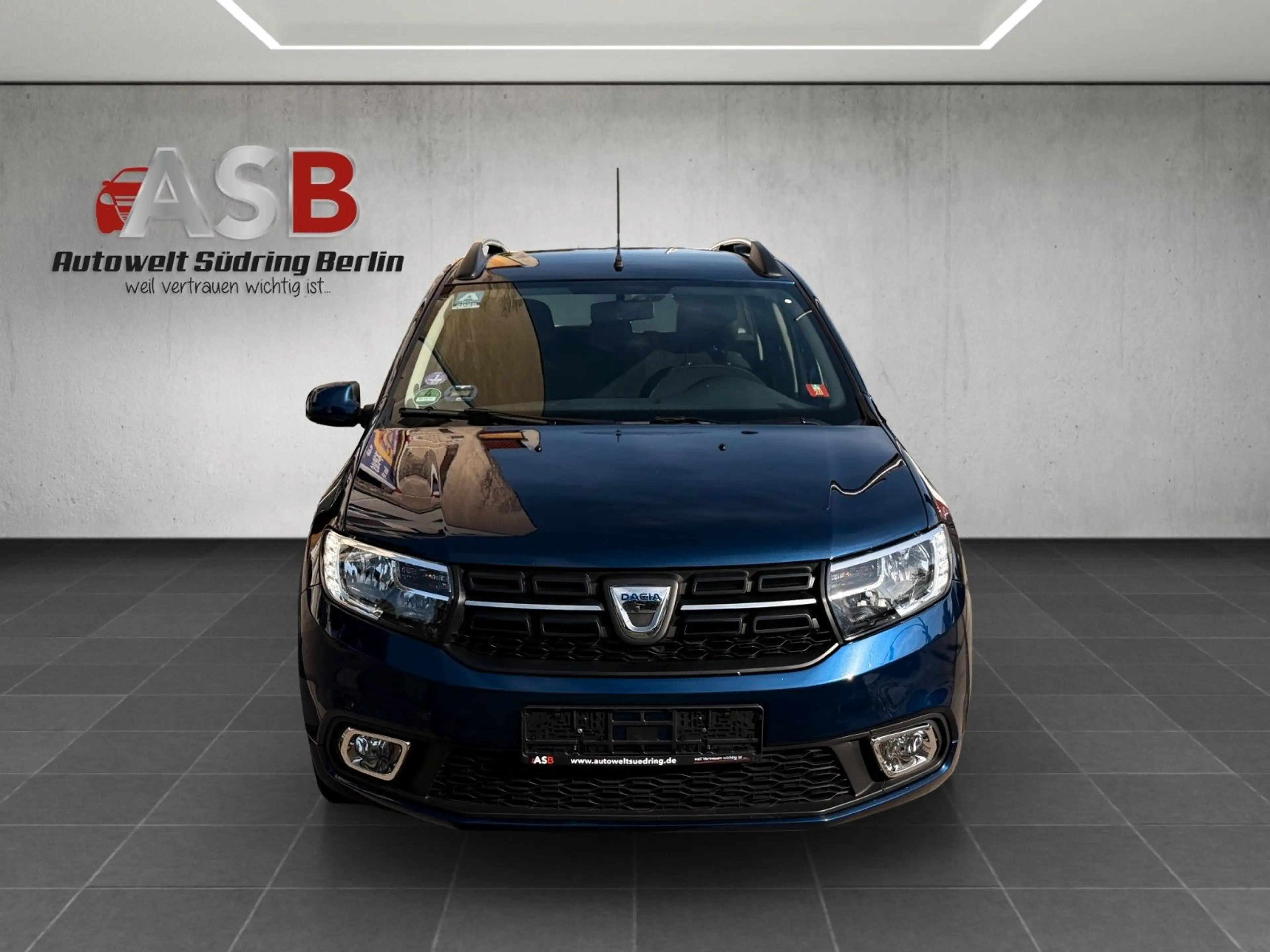 Dacia Logan MCV II Kombi Comfort*Klima*Navi — photo 2
